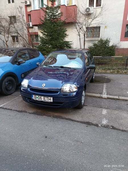 Utilizat 2001 Renault Clio II Berlinǎ | 3.500 EUR - Imagine 1/2