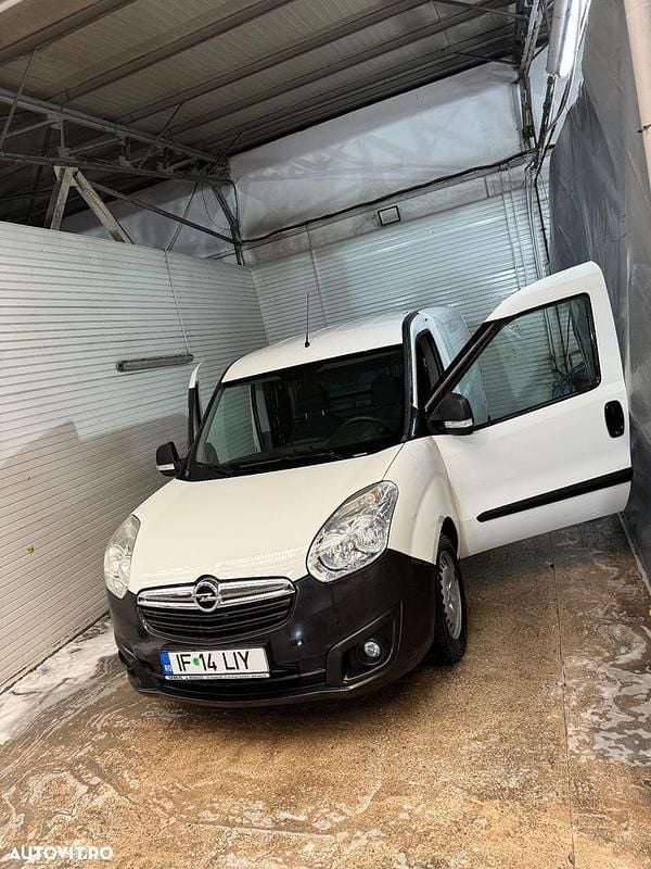 Culoarealb Utilizat 2018 Dacia Dokker Monovolum | 6.200 EUR (Super Preț) - Imagine 1/4