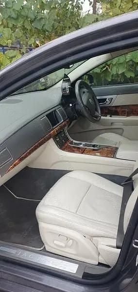 Second-hand Jaguar XF S 275 CP (202 kW) 2009 Berlinǎ