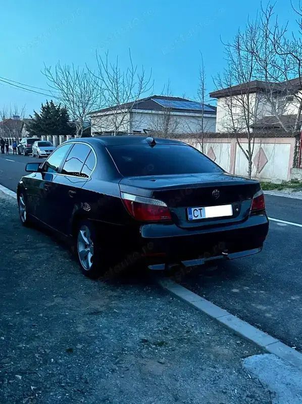 Negru Utilizat 2006 BMW 520 Berlinǎ | 5.200 EUR (Preț OK) - Imagine 1/4