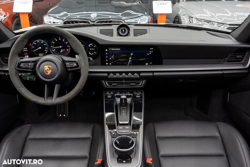 Second-hand Porsche 911 Carrera Cabriolet 385 CP (283 kW) 2021 Culoaregri Cabrio