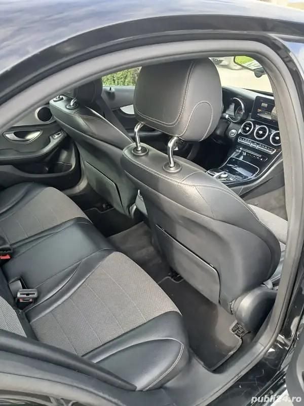 Second-hand Mercedes C220 170 CP (125 kW) 2014 Berlinǎ