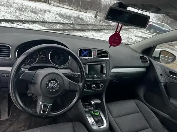 Second-hand VW Golf VI 122 CP (89 kW) 2011 Hatchback