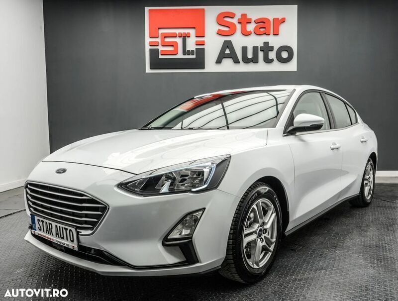 Second-hand Ford Focus Titanium 120 CP (88 kW) 2020 Alb Berlinǎ