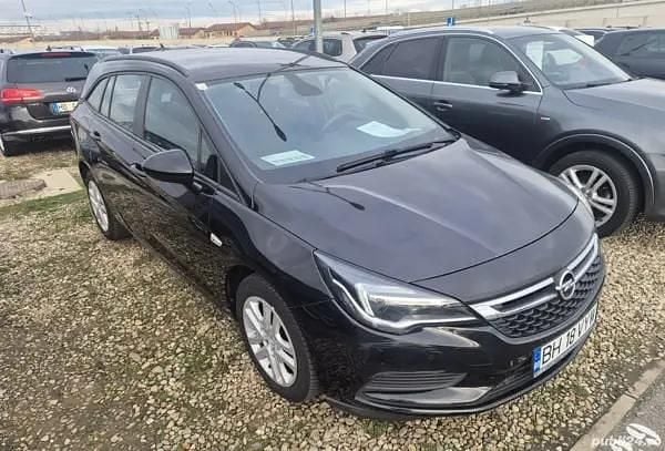 Second-hand Opel Astra 110 CP (80 kW) 2016 Culoarenegru Break