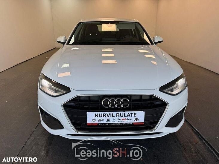 Alb Utilizat 2021 Audi A4 Advanced Berlinǎ | 20.825 EUR (Super Preț) - Imagine 1/4
