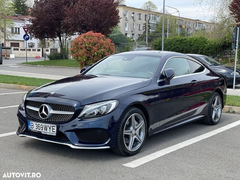 Albastru Utilizat 2017 Mercedes C200 AMG line Coupe | 27.900 EUR (Preț OK) - Imagine 1/4