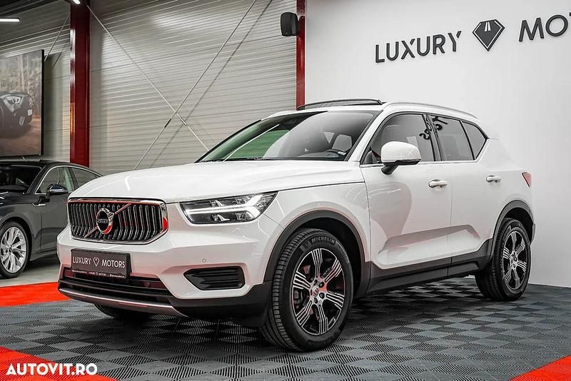 Culoarealb Second-hand 2020 Volvo XC40 Inscription SUV | 25.894 EUR (Preț OK) - Imagine 1/4