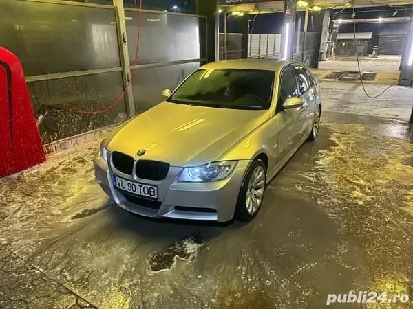 Argintiu Second-hand 2007 BMW 318 Berlinǎ | 2.850 EUR (Super Preț) - Imagine 1/4