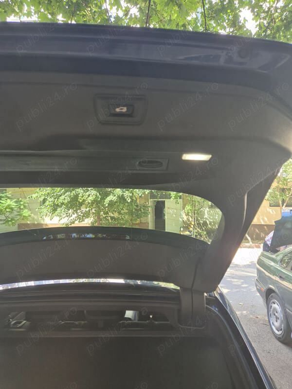 Albastru Utilizat 2019 BMW 320 Break | 18.000 EUR (Preț bun) - Imagine 1/4