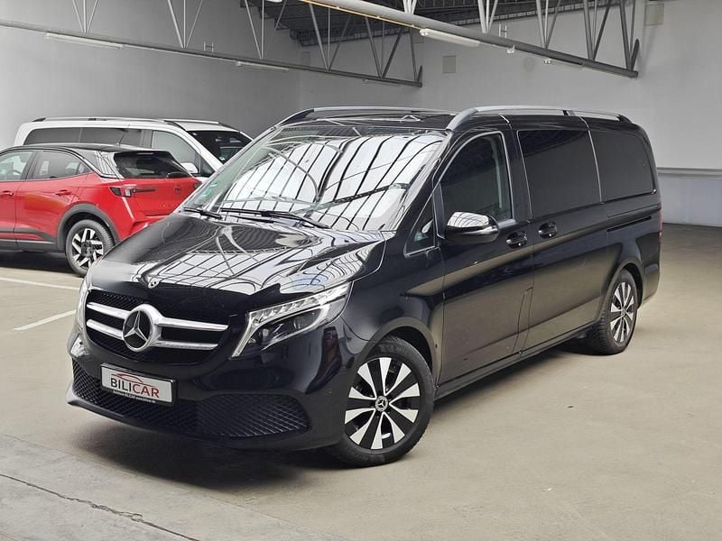 Utilizat 2021 Mercedes V250 Avantgarde Monovolum | 51.964 EUR (Scump) - Imagine 1/1