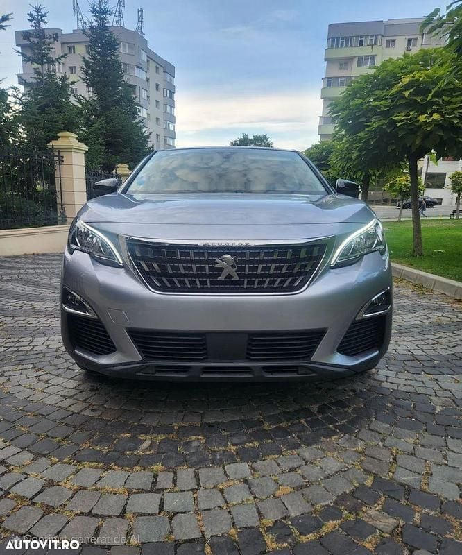 Culoareargint Utilizat 2019 Peugeot 3008 Allure SUV | 12.700 EUR (Super Preț) - Imagine 1/4