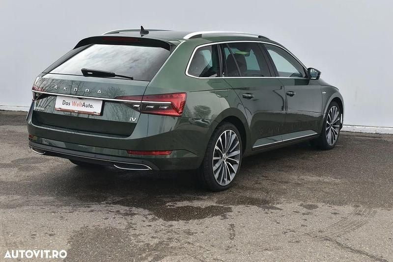 Second-hand Skoda Superb Style 218 CP (160 kW) 2020 Culoareverde Break