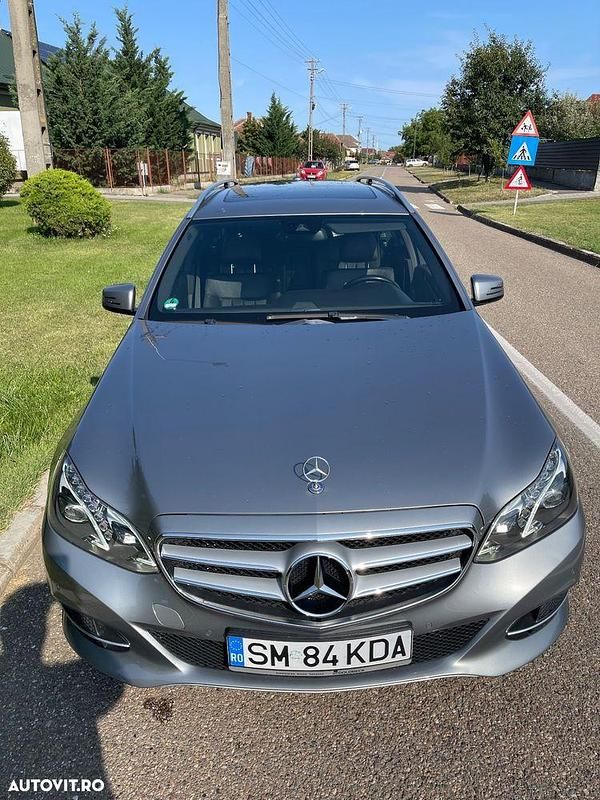 Culoaregri Utilizat 2013 Mercedes E220 Break | 12.500 EUR (Super Preț) - Imagine 1/4