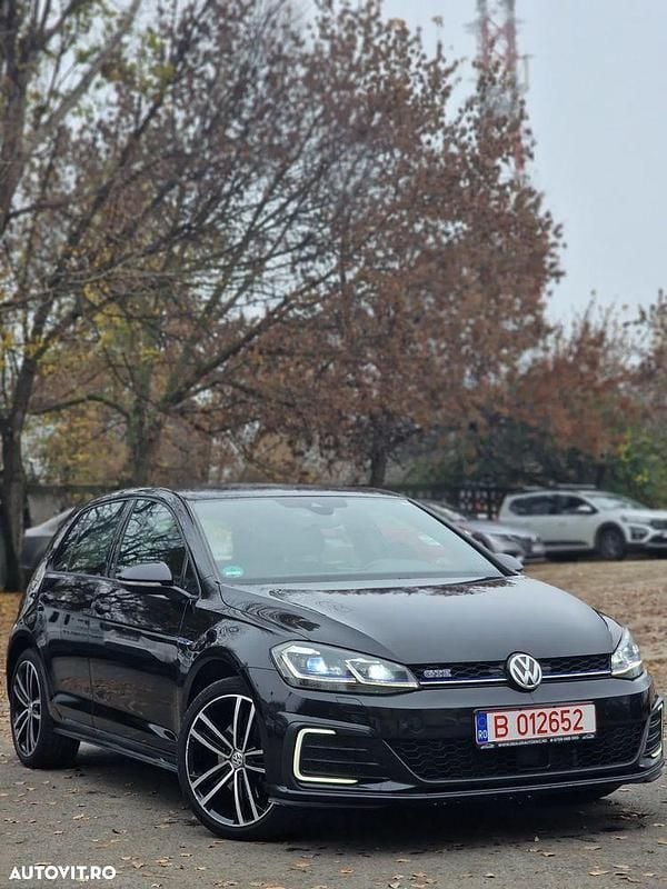 Second-hand VW Golf VII 204 CP (150 kW) 2020 Culoarenegru Hatchback