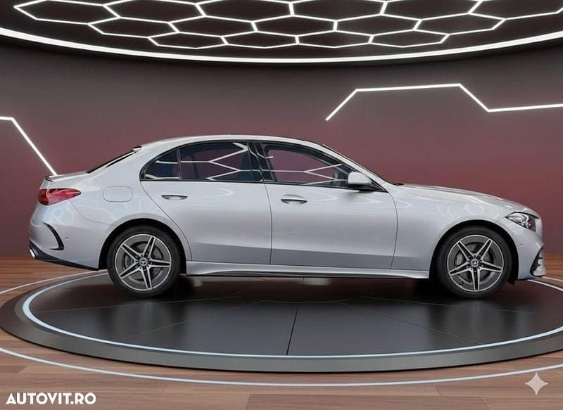 Second-hand Mercedes C300e 313 CP (230 kW) 2023 Culoaregri Berlinǎ