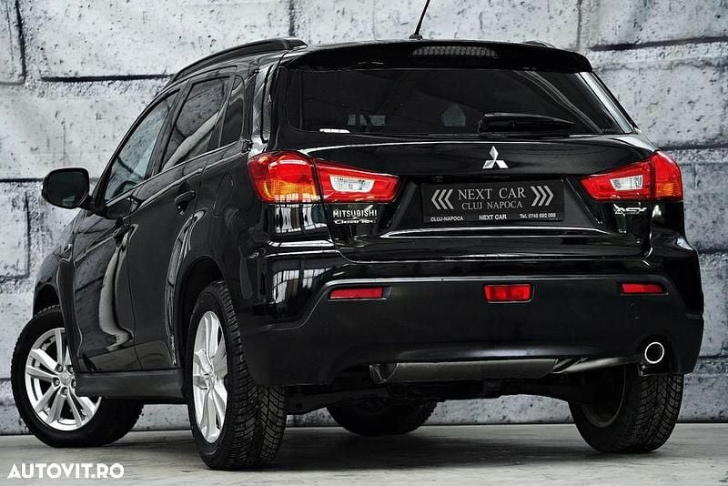 Second-hand Mitsubishi ASX Instyle 150 CP (110 kW) 2011 Culoarenegru SUV