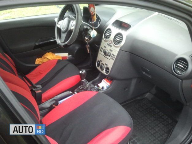 Second-hand Opel Corsa 80 CP (58 kW) 2008 Negru Hatchback