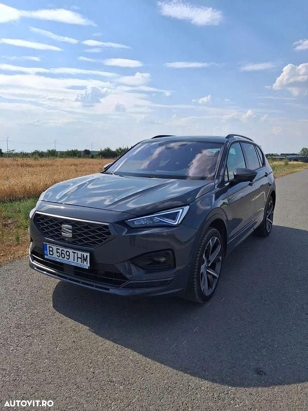 Gri Utilizat 2020 Seat Tarraco 4Drive SUV | 23.000 EUR (Preț bun) - Imagine 1/4