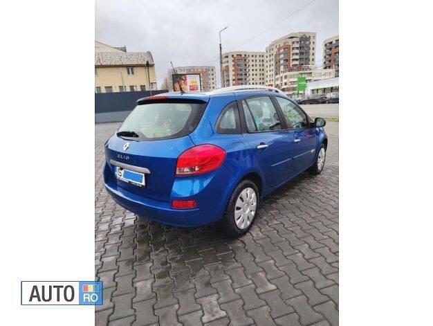 Second-hand Renault Clio 78 CP (57 kW) 2011 Albastru Monovolum