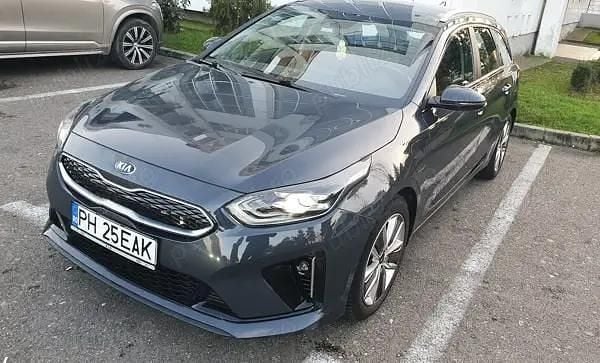 Utilizat 2020 Kia Ceed Sportswagon Break | 16.000 EUR (Puțin scump) - Imagine 1/4