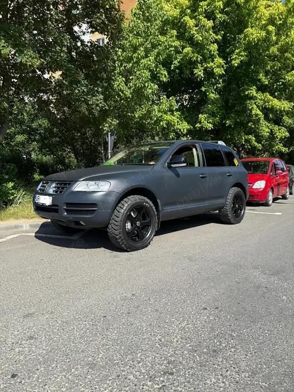 Negru Utilizat 2007 VW Touareg R SUV | 6.000 EUR - Imagine 1/4