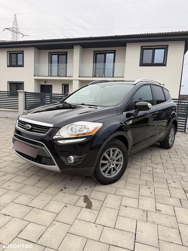 Second-hand Ford Kuga Titanium 163 CP (119 kW) 2012 Culoarenegru SUV