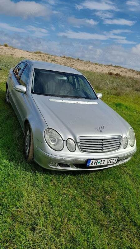 Utilizat 2003 Mercedes E270 Elegance Berlinǎ | 5.550 EUR - Imagine 1/4