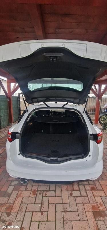 Second-hand Renault Mégane GrandTour 150 CP (110 kW) 2019 Culoarealb Break