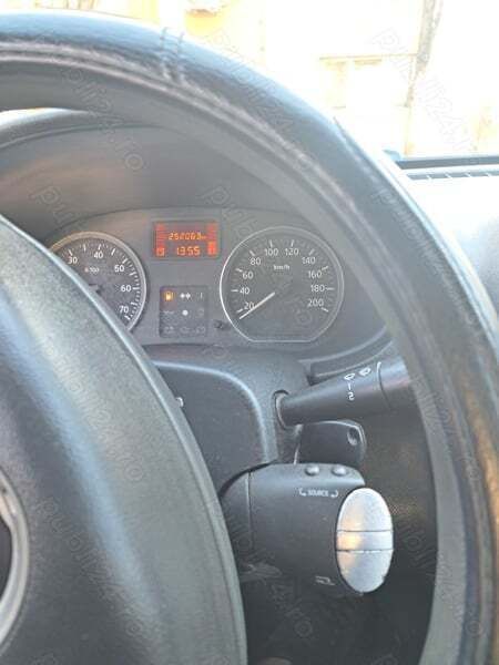 Utilizat 2011 Dacia Sandero Stepway Hatchback | 4.200 EUR (Preț OK) - Imagine 1/4