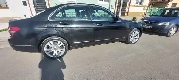 Utilizat 2008 Mercedes C200 Berlinǎ | 4.300 EUR (Preț bun) - Imagine 1/4