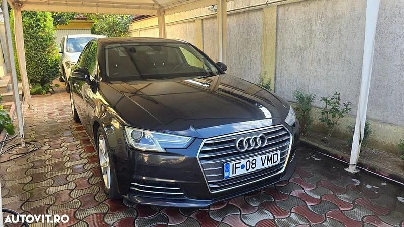 Culoarealbastru Utilizat 2016 Audi A4 Sport Berlinǎ | 14.400 EUR (Preț OK) - Imagine 1/4