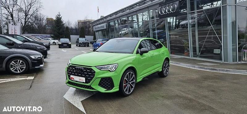 Second-hand Audi RS Q3 Design 400 CP (294 kW) 2023 Culoareverde SUV