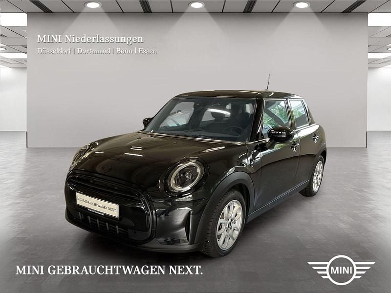 Utilizat 2023 Mini Cooper Hatchback | 32.286 EUR - Imagine 1/1