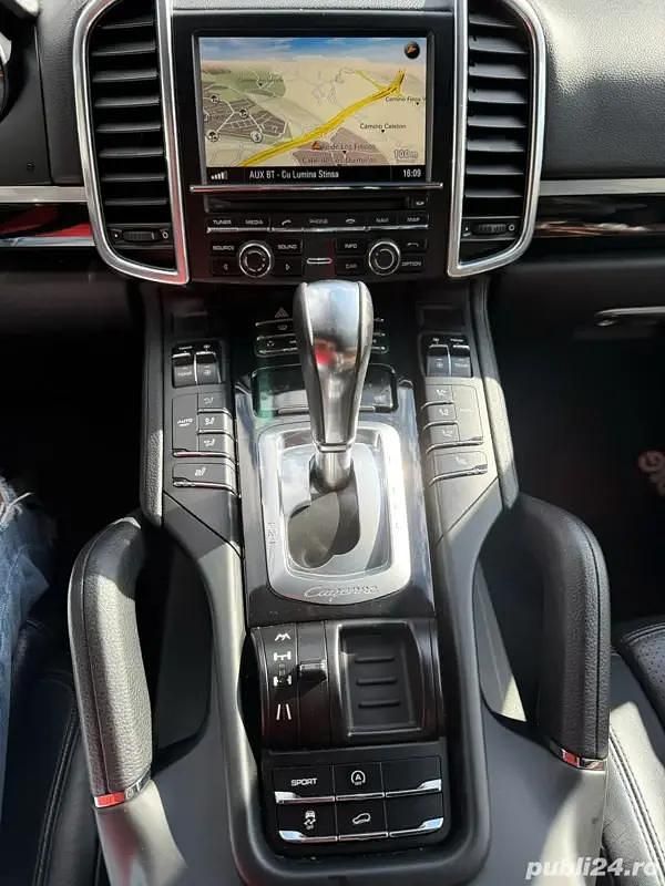 Second-hand Porsche Cayenne 256 CP (188 kW) 2012 Gri SUV