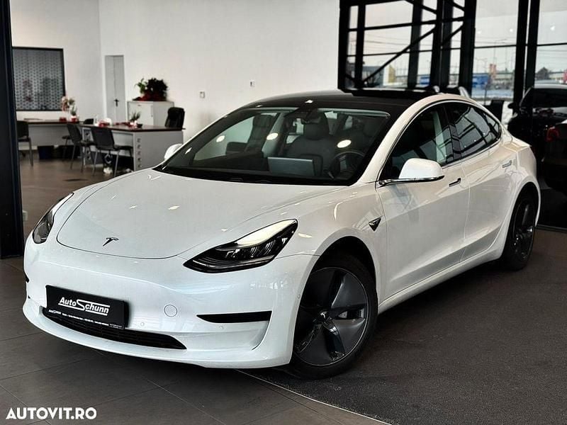 Culoarealb Utilizat 2020 Tesla Model 3 Berlinǎ | 21.768 EUR (Preț OK) - Imagine 1/4
