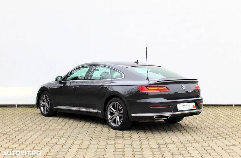 Second-hand VW Arteon R-line 190 CP (139 kW) 2019 Culoaregri Berlinǎ