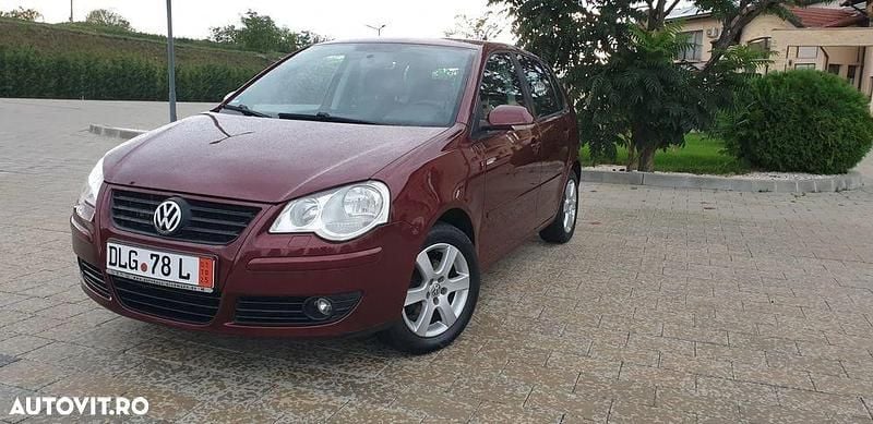 Culoarerosu Utilizat 2008 VW Polo United | 3.300 EUR (Preț OK) - Imagine 1/4