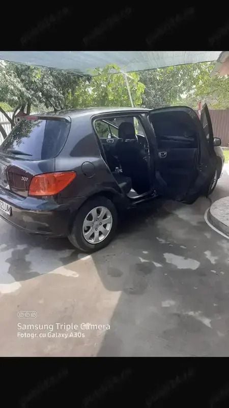 Utilizat 2007 Peugeot 307 Hatchback | 3.500 EUR - Imagine 1/4