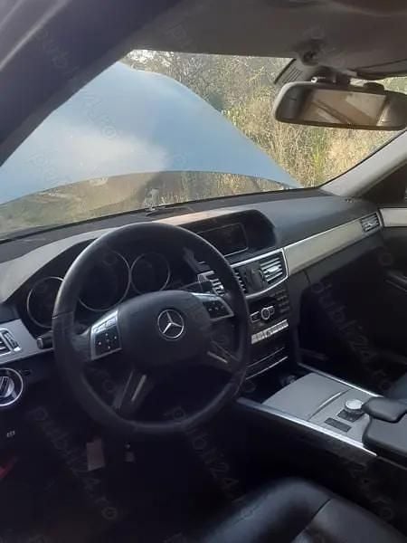Utilizat 2014 Mercedes 200 Berlinǎ | 6.500 EUR - Imagine 1/4