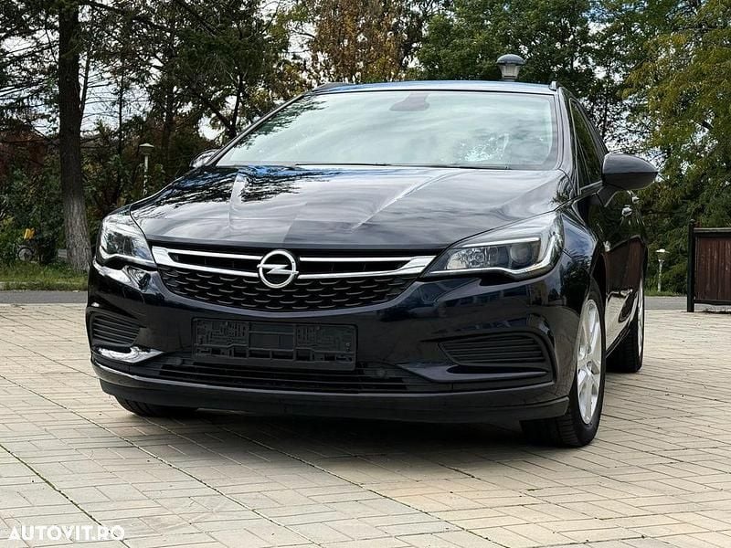 Culoarealbastru Utilizat 2019 Opel Astra Edition Break | 8.000 EUR (Preț OK) - Imagine 1/4