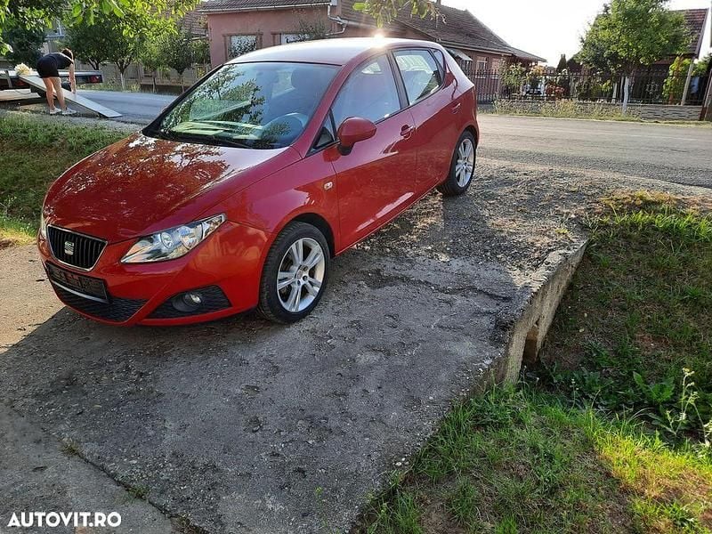 Culoarerosu Utilizat 2009 Seat Ibiza Stylance Hatchback | 2.990 EUR (Preț OK) - Imagine 1/4