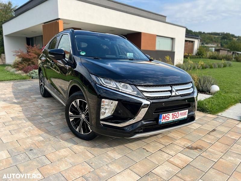 Culoarenegru Utilizat 2018 Mitsubishi Eclipse Cross Edition SUV | 14.990 EUR - Imagine 1/4
