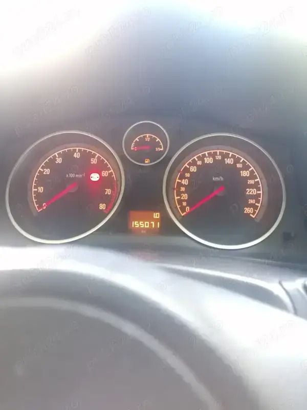Utilizat 2009 Opel Astra Coupe | 2.200 EUR - Imagine 1/4