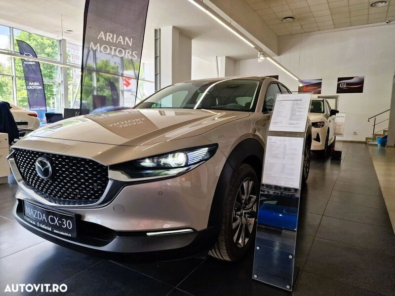 Gri Nouă 2025 Mazda CX-30 Center-Line SUV | 31.333 EUR (Preț OK) - Imagine 1/4