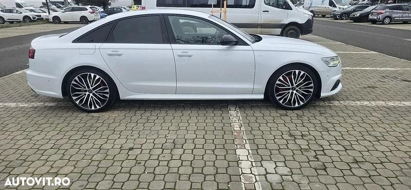 Second-hand Audi A6 Competition 326 CP (239 kW) 2017 Culoarealb Berlinǎ