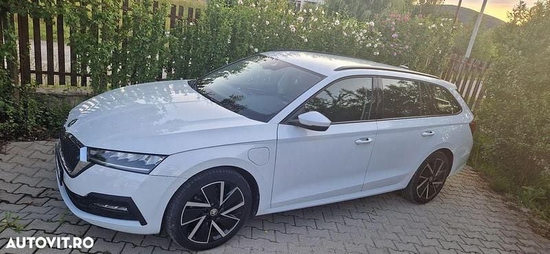 Culoarealb Utilizat 2021 Skoda Octavia Ambition Break | 17.900 EUR (Super Preț) - Imagine 1/4