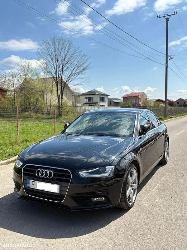 Culoarenegru Utilizat 2015 Audi A4 Berlinǎ | 10.500 EUR (Preț bun) - Imagine 1/4