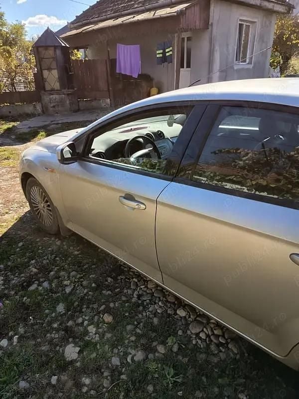 Utilizat 2008 Ford Mondeo Berlinǎ | 2.900 EUR (Preț OK) - Imagine 1/4