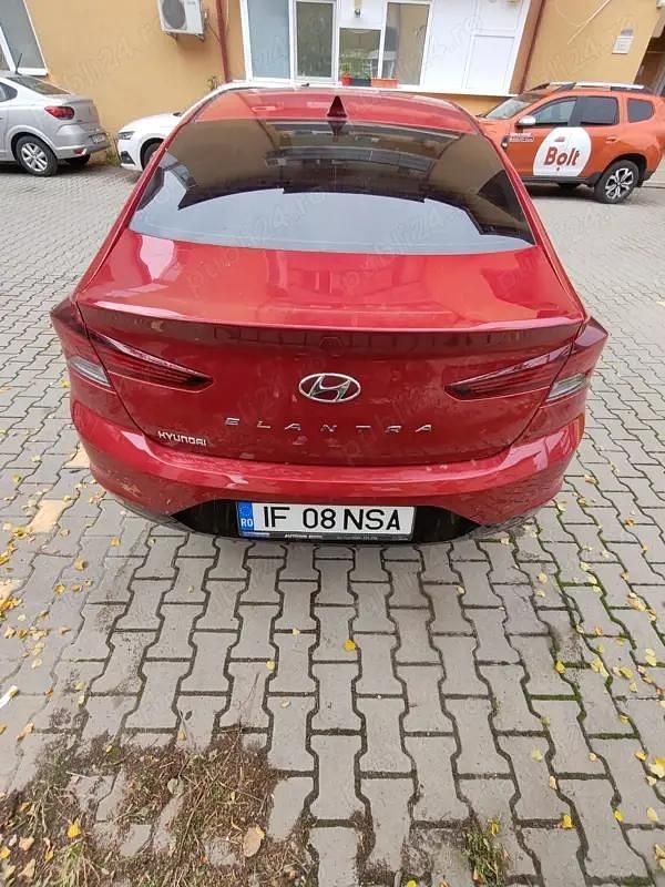 Utilizat 2020 Hyundai Elantra Berlinǎ | 15.000 EUR - Imagine 1/4
